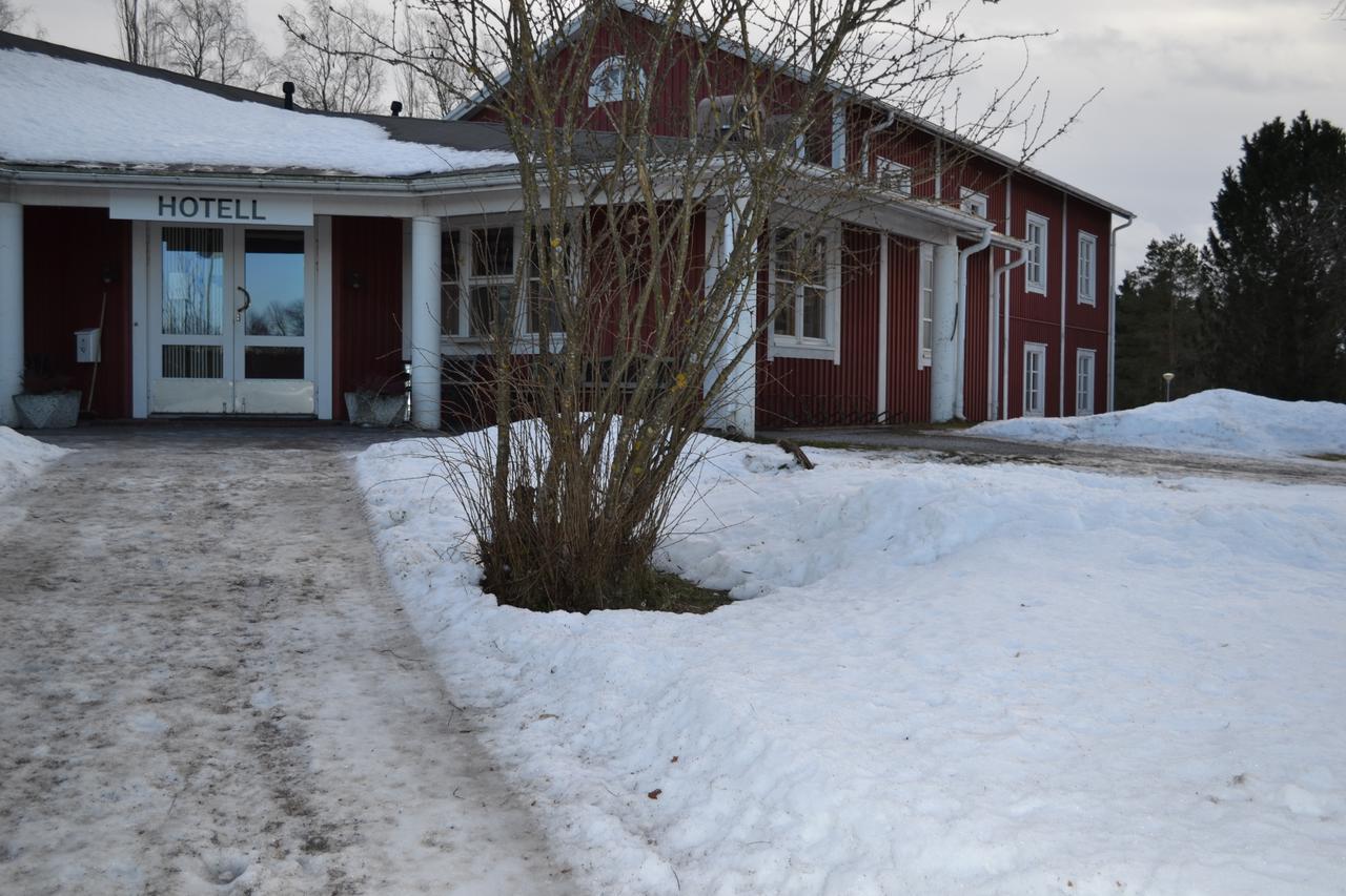 Juthbacka Hotell Uusikaarlepyy Exterior photo